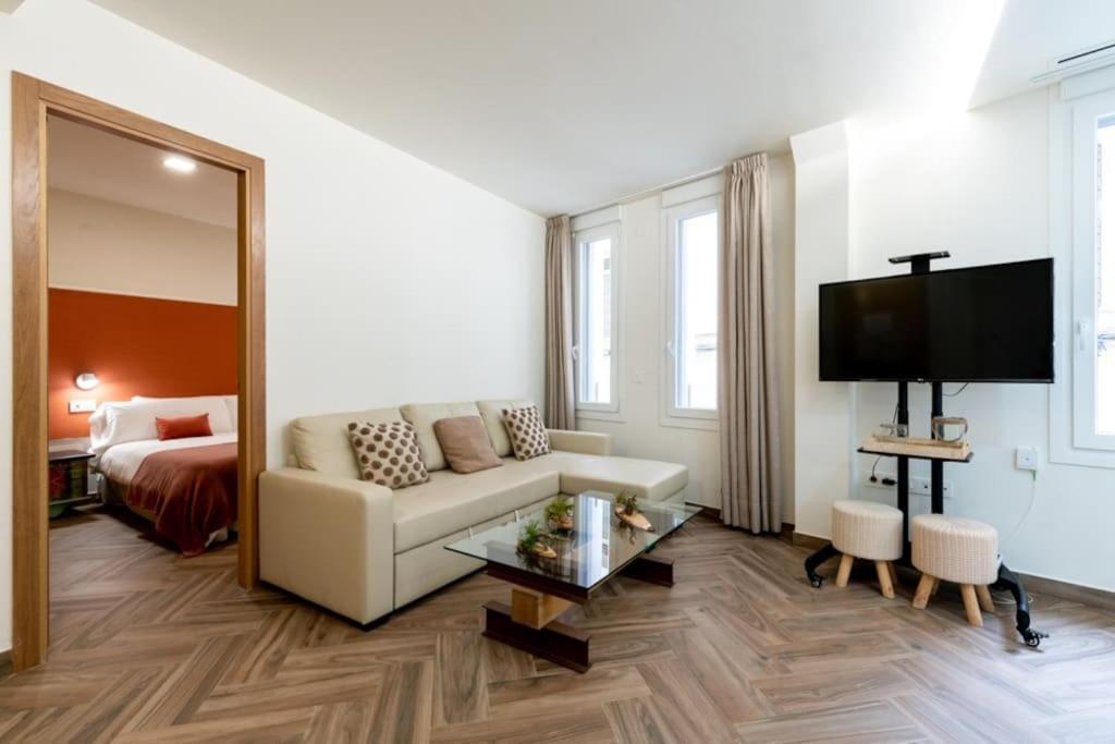 Murillo Fantastic Downtown Apartment *